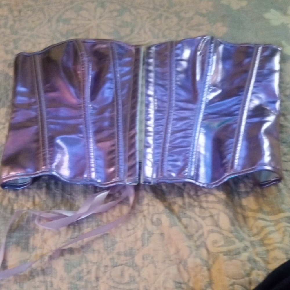Iridescent Purple Corset Top - Picture 6 of 7